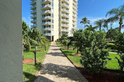 Photo 14 - Estero Beach & Tennis Club by Check In Vacation Rentals