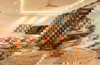 Foto 2 - Luxury 4BR Haven, Steps to Canggu's Beach Elegance