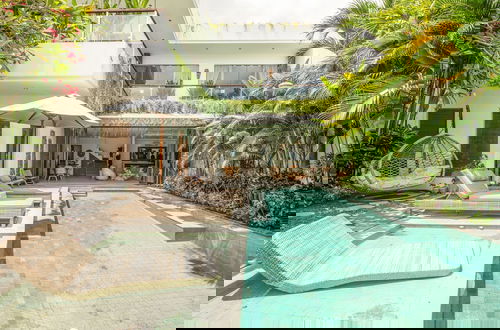 Foto 34 - Luxury 4BR Haven, Steps to Canggu's Beach Elegance
