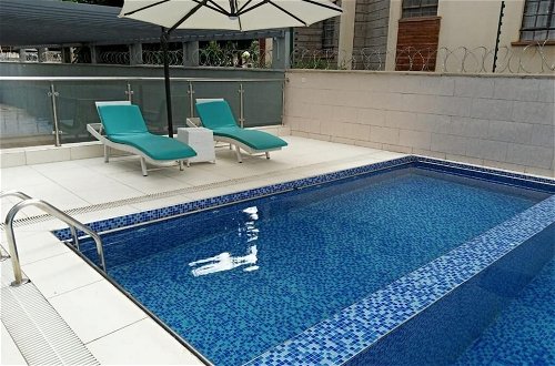 Foto 19 - Lux Suites Siaya Park Apartments