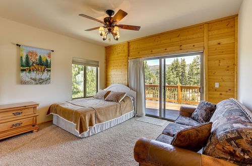 Photo 5 - Elegant & Luxury Big Bear Cabin - Walk to the Lake