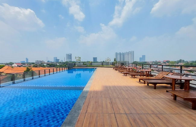 Spacious and Comfortable 2BR Tamansari Bintaro Mansion Apartment - Photo 14