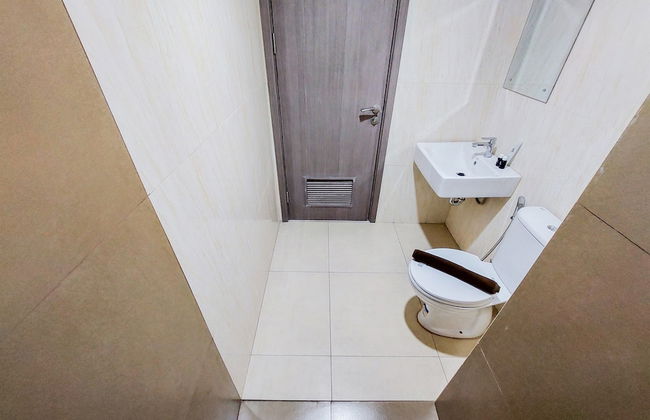 Spacious and Comfortable 2BR Tamansari Bintaro Mansion Apartment - Photo 11