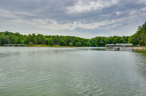 Foto 4 - Peaceful Lake Hartwell Hideaway w/ Boat Dock