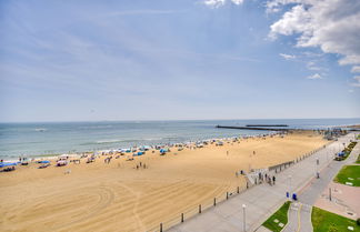 Photo 3 - Virginia Beach Condo w/ Community Pool & Hot Tub