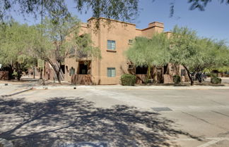 Foto 3 - Tucson Condo Rental w/ Balcony + Mountain View