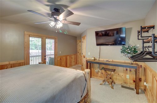 Photo 16 - Upscale Coosawattee Cabin w/ Hot Tub & Fire Pit