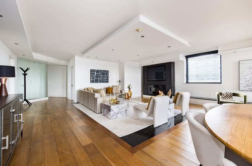 Photo 29 - The River Thames View - Stunning 2bdr Flat With Study Room + Balcony