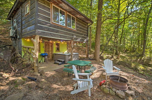 Photo 1 - 'the Treehouse Cabin' Creekside Home w/ Hot Tub