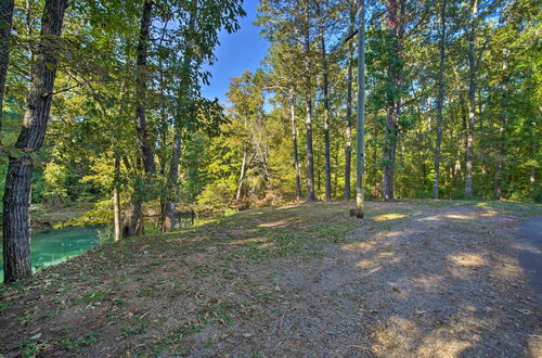 Photo 15 - 'the Treehouse Cabin' Creekside Home w/ Hot Tub