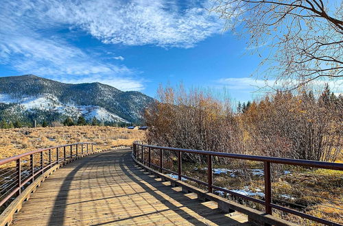 Foto 29 - Tahoe Area Townhome w/ Pool & Mountain Views