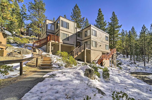 Photo 6 - Tahoe Area Townhome w/ Pool & Mountain Views