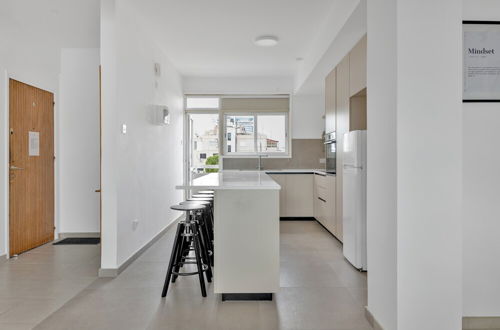 Photo 11 - Phaedrus Living: Romanou Modern City Center Flat