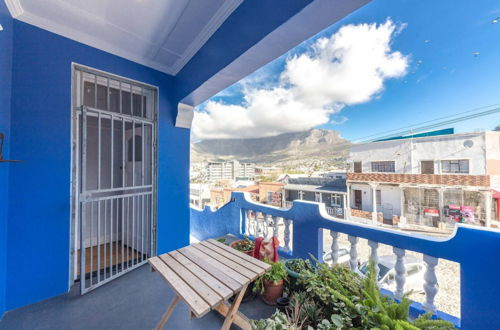 Photo 26 - Bright 2 Bedroom Apartment in Touristic Hub of Bokaap