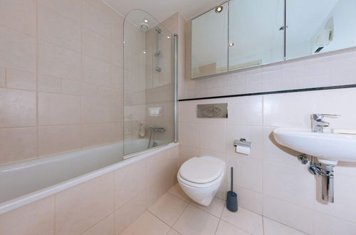 Photo 12 - Contemporary 2BD Flat by the Grand Canal - Dublin