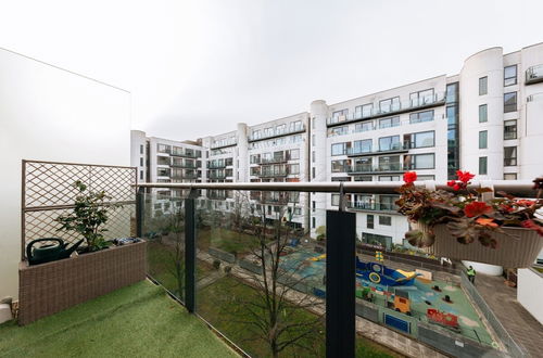 Photo 14 - Contemporary 2BD Flat by the Grand Canal - Dublin