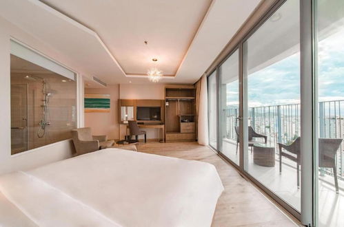 Photo 6 - Premier High Ocean View Panorama