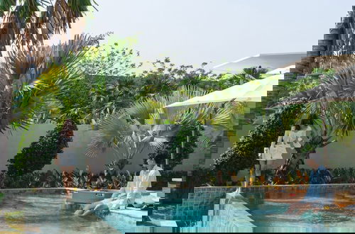 Foto 48 - Wonderland Suites and Resort