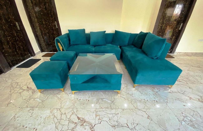 GoBravo 72 - 3BHK Farm with Pool & Garden Sec150 Noida - Foto 9