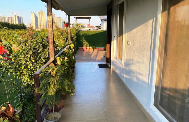 GoBravo 72 - 3BHK Farm with Pool & Garden Sec150 Noida - Foto 15