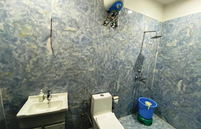 GoBravo 72 - 3BHK Farm with Pool & Garden Sec150 Noida - Foto 28