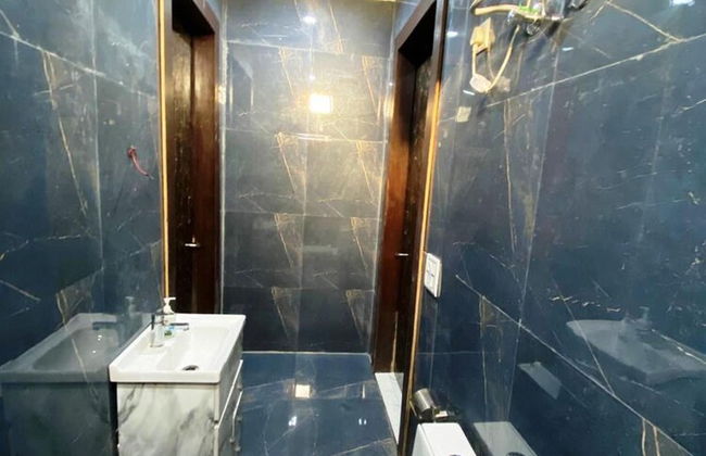 GoBravo 72 - 3BHK Farm with Pool & Garden Sec150 Noida - Foto 25