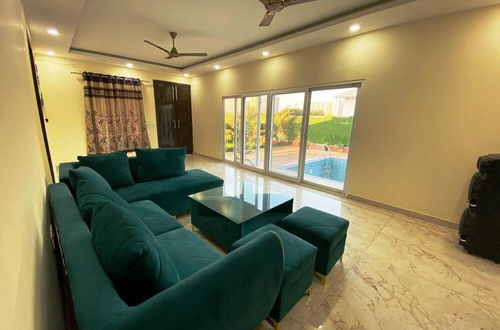 Photo 12 - GoBravo Farm-3BHK Villa with Pool Noida