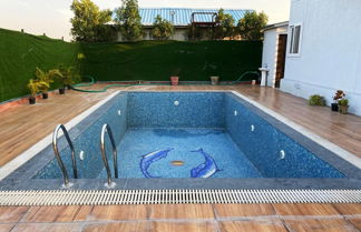 Foto 3 - GoBravo Farm-3BHK Villa with Pool Noida