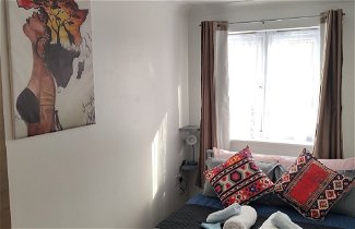 Foto 2 - Charming and Stylish 2-bed Apart - London Dagenham