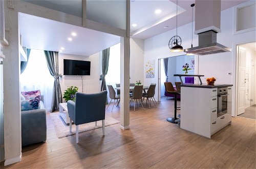 Foto 18 - Living Room Apartments
