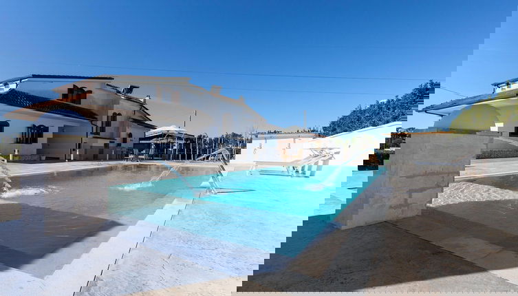 Photo 1 - Tenuta San Cassiano with garden and pool