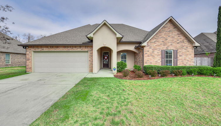 Photo 1 - Spacious Zachary Home: 12 Mi to Baton Rouge