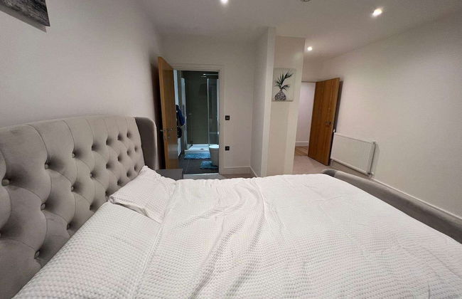 Impeccable 2-bed Apartment in Erith - Foto 5