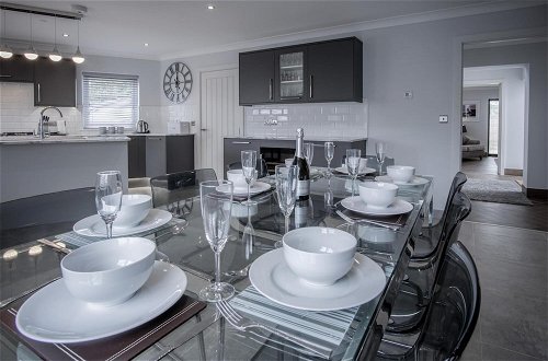 Photo 9 - Gower View - 4 Bedroom Luxurious Holiday Home - Saundersfoot