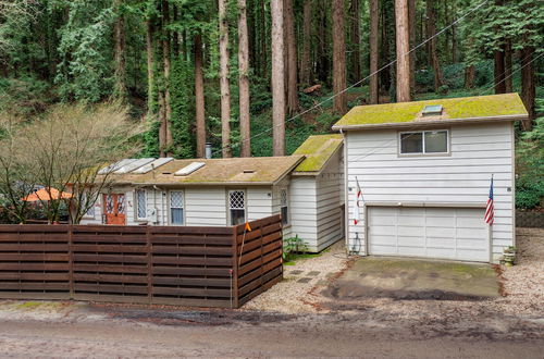 Foto 63 - Pacific Coast Redwoods Cabin for Family