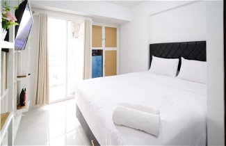 Photo 2 - New Studio Apartment With Strategic Location At Suncity Residence