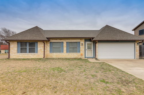 Photo 17 - Killeen Home w/ Sunroom ~ 8 Mi to Fort Cavazos