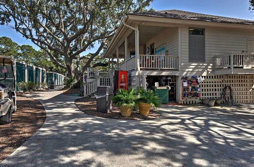 Photo 9 - Hilton Head Resort Getaway: Community Beach, Pool