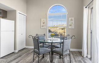 Photo 2 - Adorable Fall Creek Condo - 10 Min to Table Rock