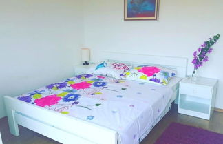 Photo 2 - Floral Apartments Yazzy 2