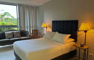 Photo 2 - Portanova Suites PH