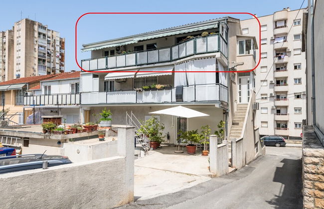 Spacious apartment Zvone with 3 balconies and parking - Foto 37