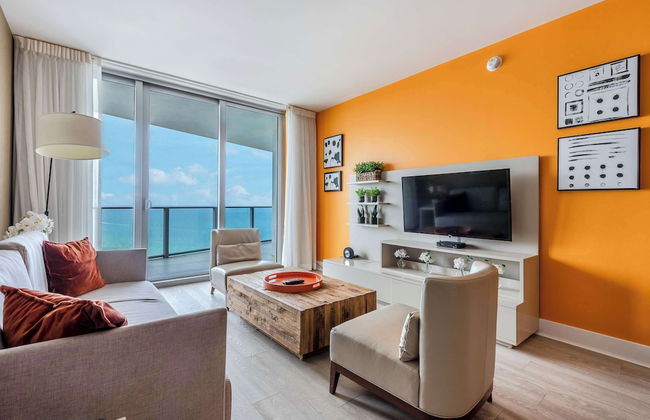Luxury Living on the Beach w/ Resort Amenities! - Foto 9
