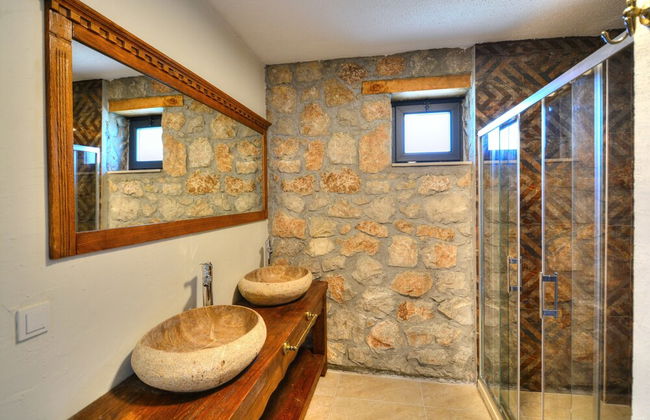2 Bedroom Private Villa With Infinity Pool and Sea View - Foto 17