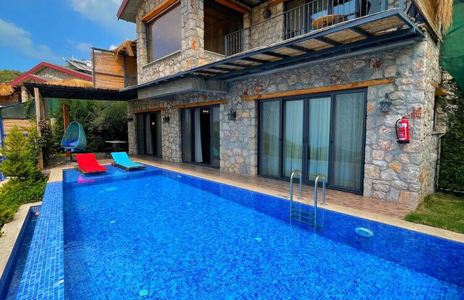 2 Bedroom Private Villa With Infinity Pool and Sea View - Foto 1
