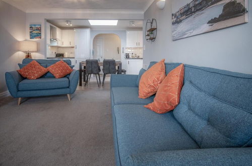 Photo 37 - North Beach Heights - 2 Bedroom Penthouse - Tenby