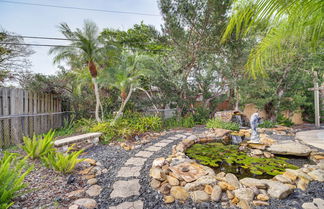 Photo 2 - Centrally Located Merritt Island Home: Pool, Porch