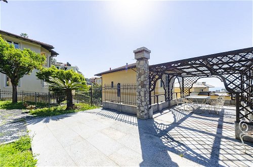 Foto 30 - Altido Splendid Villa With Orange Trees And Stunning View