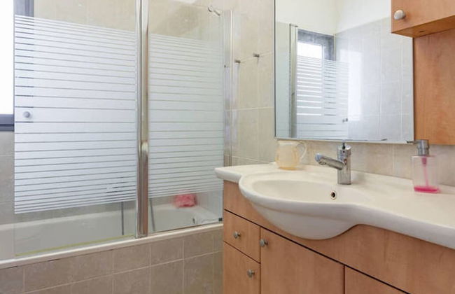 Netanya Family Apt & Balcony by FeelHome - Foto 17