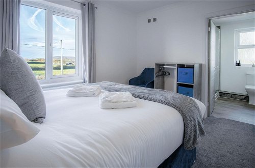 Photo 32 - Vista Suite - 3 Bed Apartment - Ocean Breeze